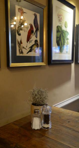 Kings Arms Hotel Brentford Bagian luar foto